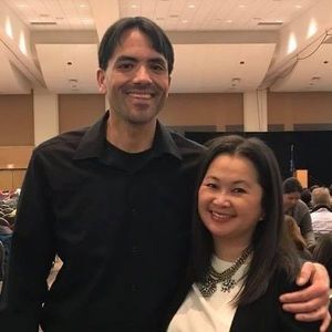 Meet your Posher, Shoua